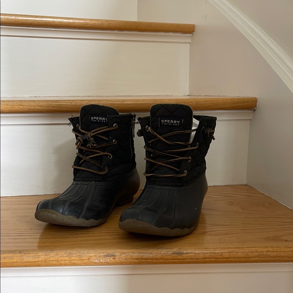 Sperry Black Winter Boots with Waterproof Design and Thick Sole